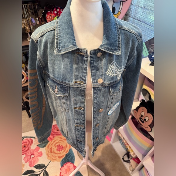 Von Dutch Y2K Denim Trucker Jacket NWT Size Medium - Picture 2 of 10